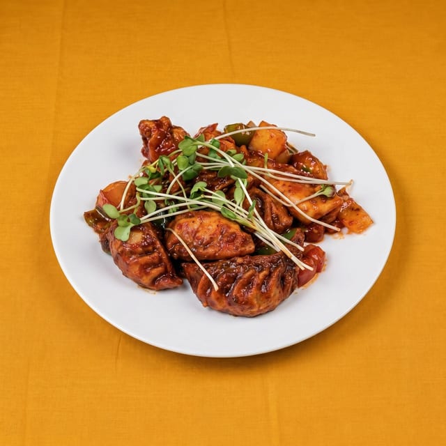 Schezwan Momos.