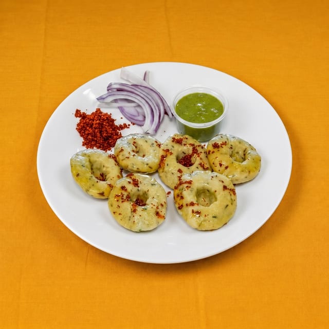 Khichu.