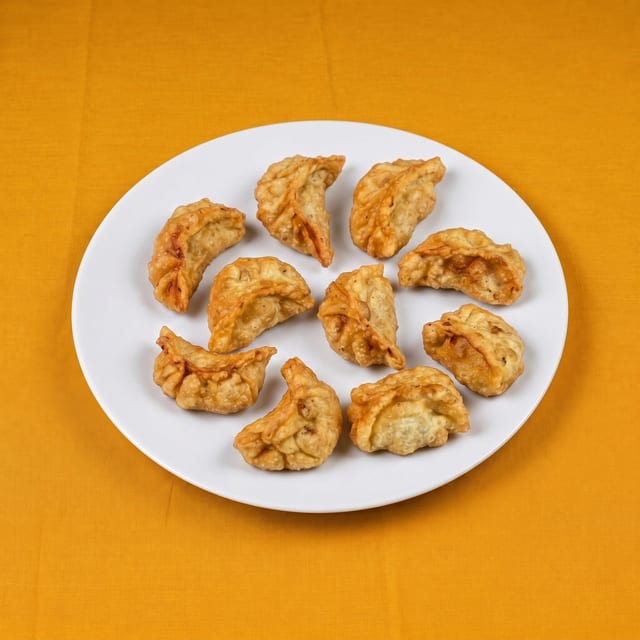 Deep Fried Veg Momos.