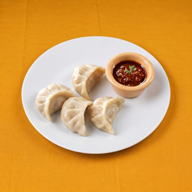 Steamed Paneer Momos.